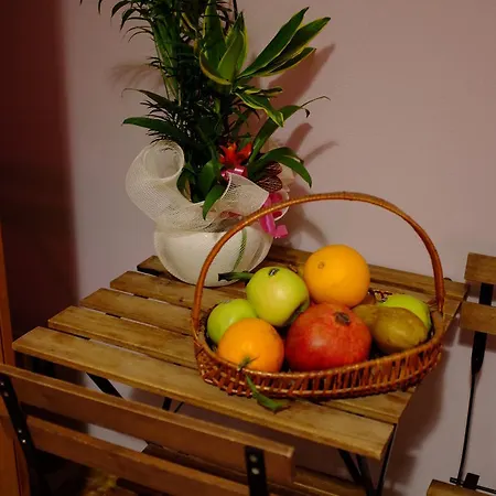 Bed & Breakfast King Square 3*